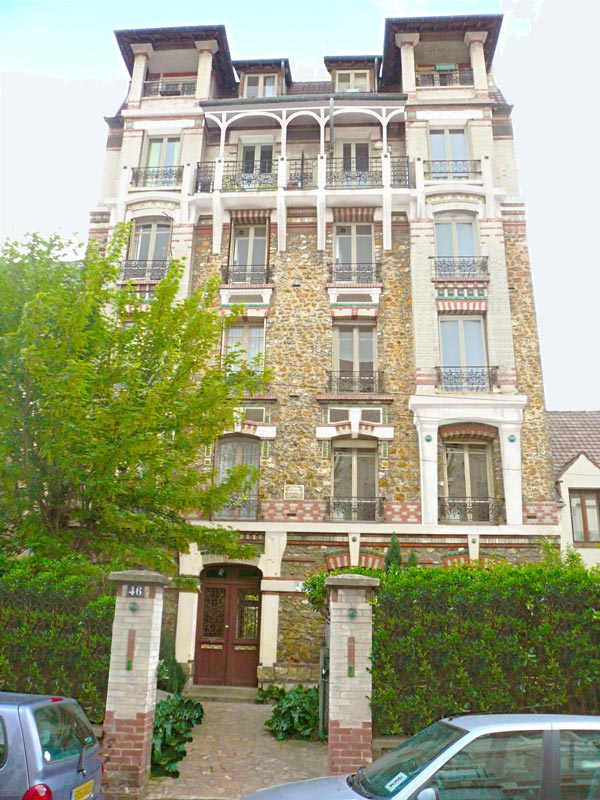 Façade d’un des deux immeubles des années 20, restructuration en 24 logements sociaux, Enghien-les-Bains